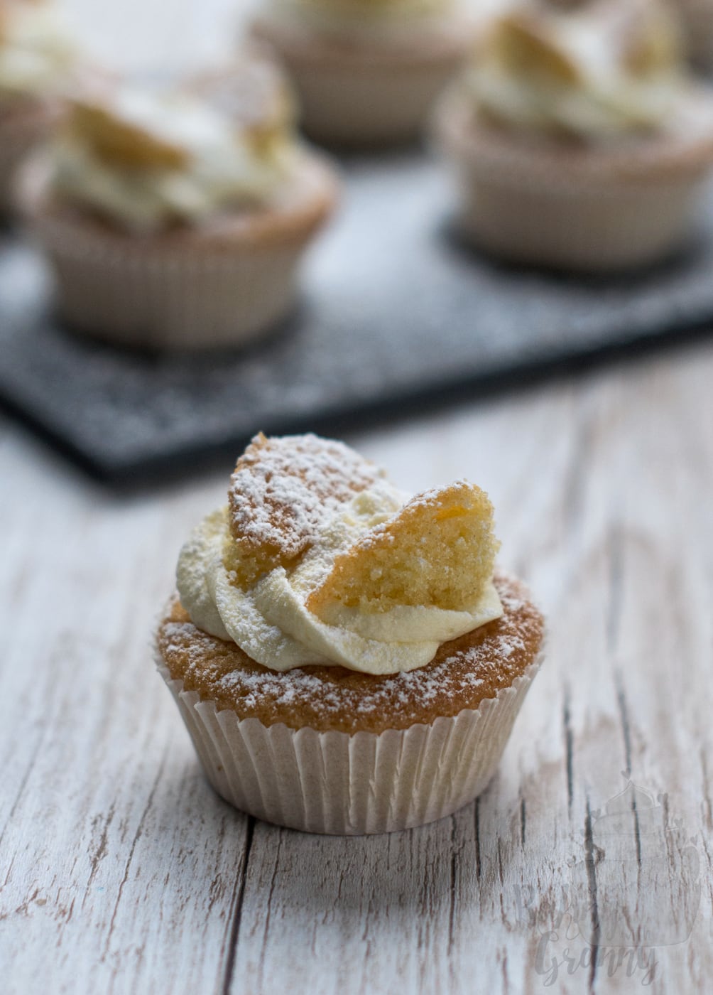 Butterfly cakes. Small sponge dairy cakes, decorated with buttercream and wings.